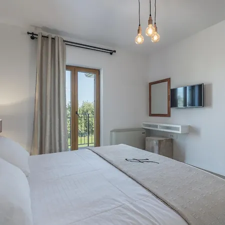 Anima For 8 People In Istria With Children Playground And 50 M2 Private Pool Vila Pazin